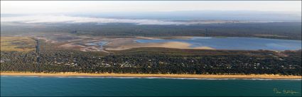 Paradise Beach - VIC (PBH3 00 33748)